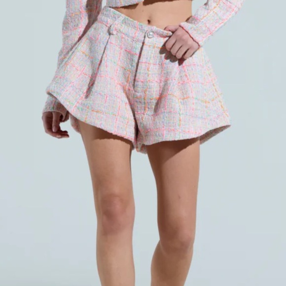 AKIRA Pants - Akira Chic Pink Tweed Shorts NWT